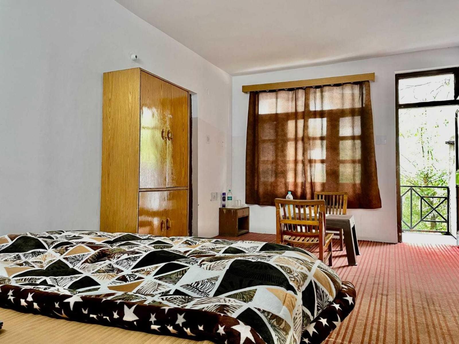Hotel O Rohtang View Manāli Exteriér fotografie